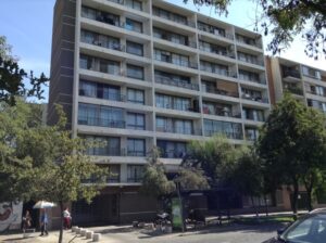 Estacionamiento en arriendo en SANTIAGO - BARRIO UNIVERSITARIO, ESTAC. EXCLUSIVO PARA RESIDENTES (Ref. 1626)